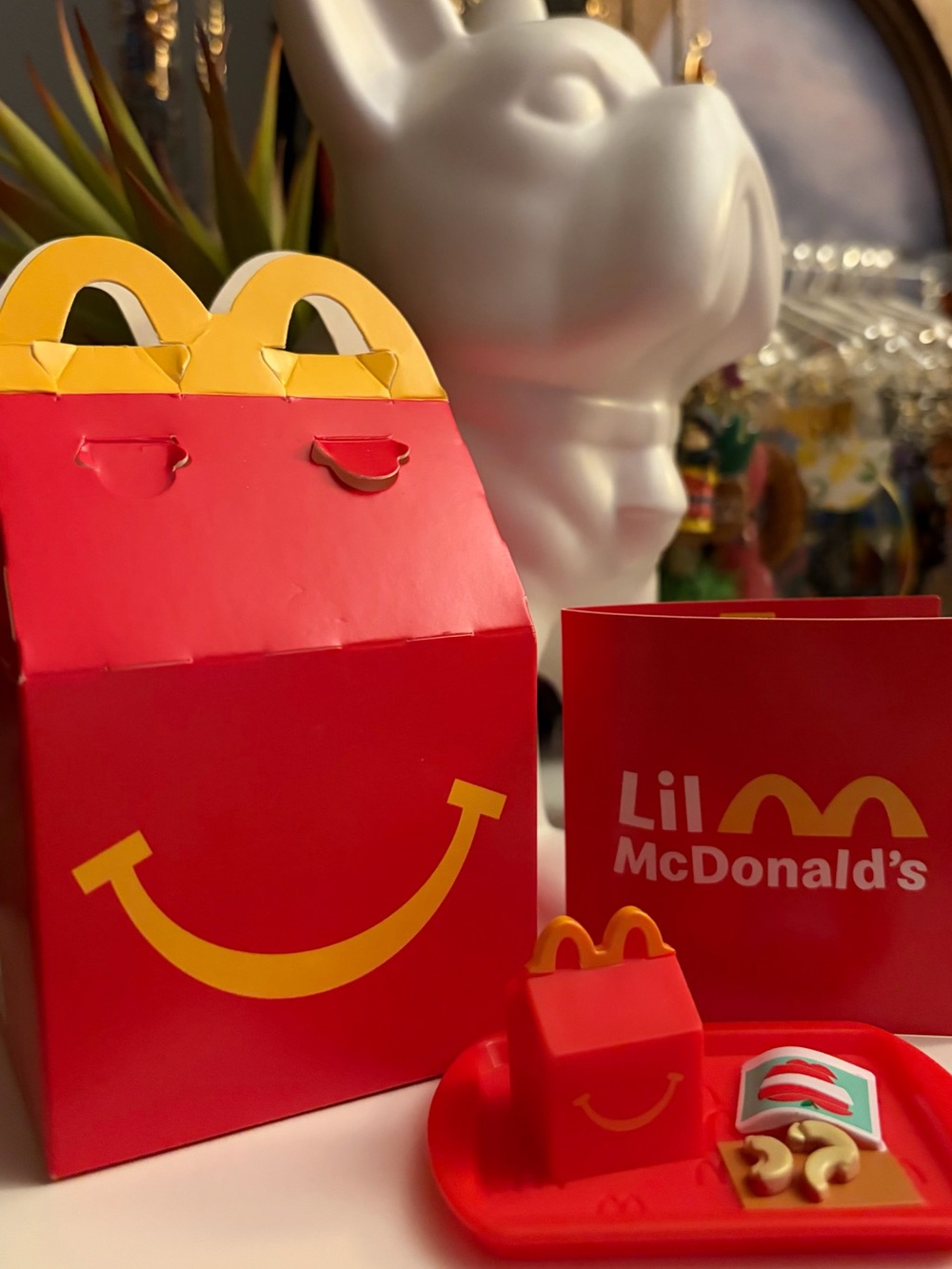 Lil McDonald's Happy Meal Toy - #18 Happy Meal with Apples
